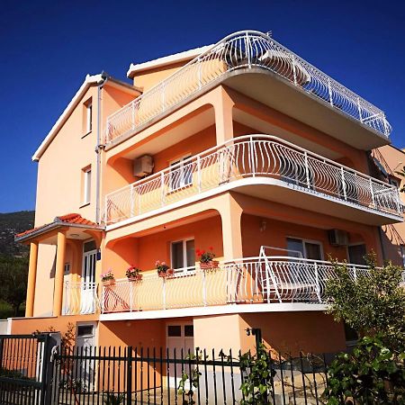 Apartmani Mateja Kaštela Exterior foto